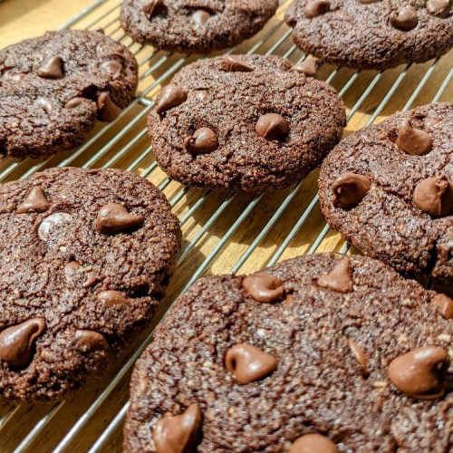 How to Make Keto Chocolate-Chocolate Chip Cookies!